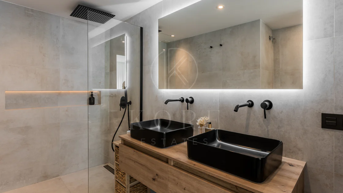 Ground Floor Apartment for sale in La Quinta, Benahavis