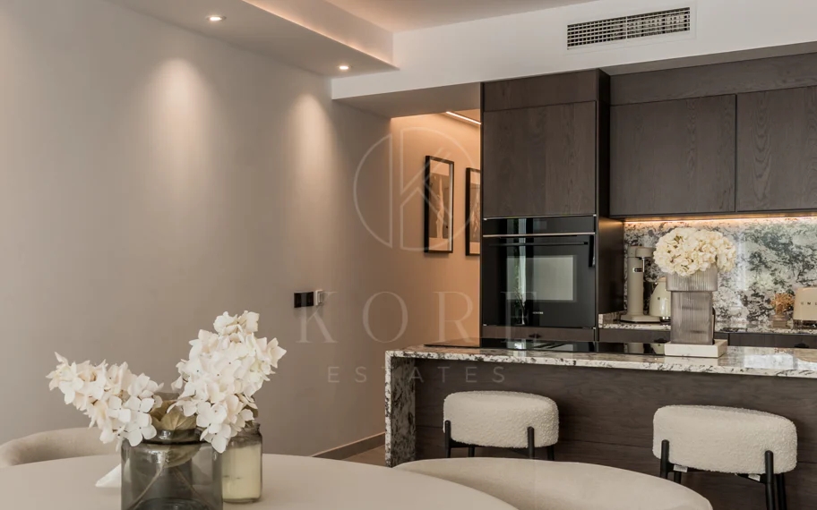 Apartamento Planta Baja en venta en La Quinta, Benahavis
