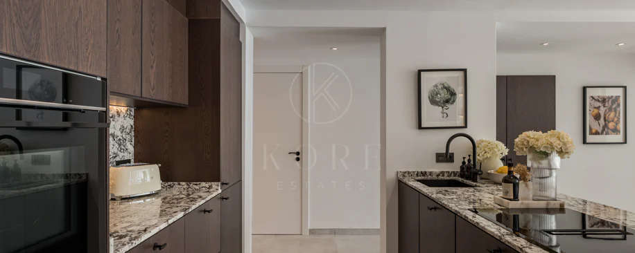 Ground Floor Apartment for sale in La Quinta, Benahavis