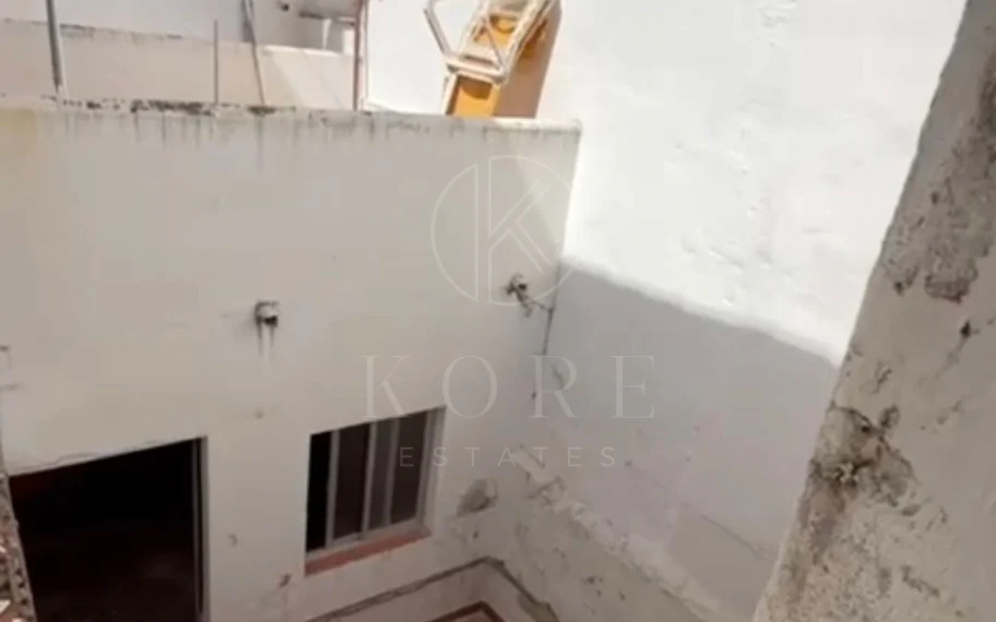 Propiedad con Proyecto y Licencia Aprobada en el Triangulo Dorado de Estepona