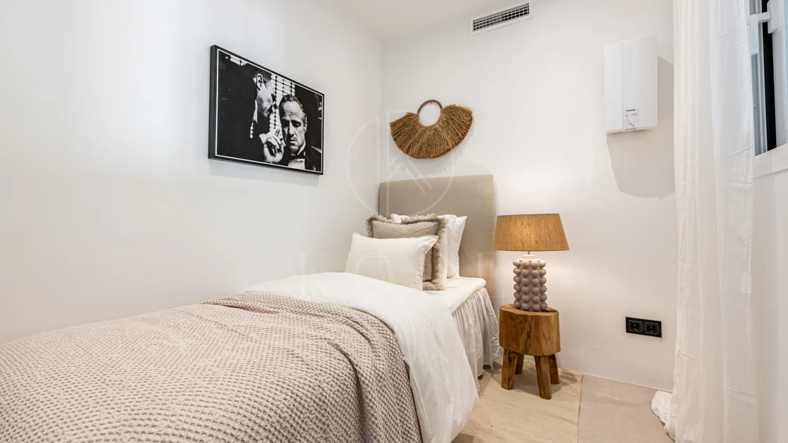 Renovated 3-Bedroom Apartment in La Quinta, Benahavís with Panoramic Views
