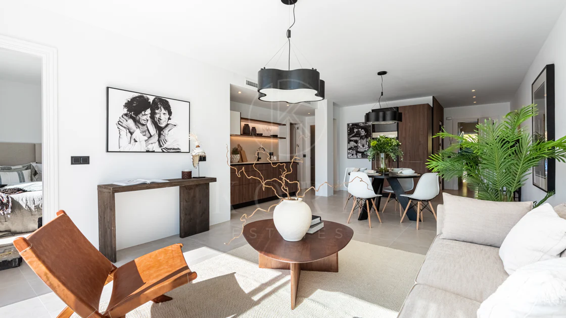 Renovated 3-Bedroom Apartment in La Quinta, Benahavís with Panoramic Views