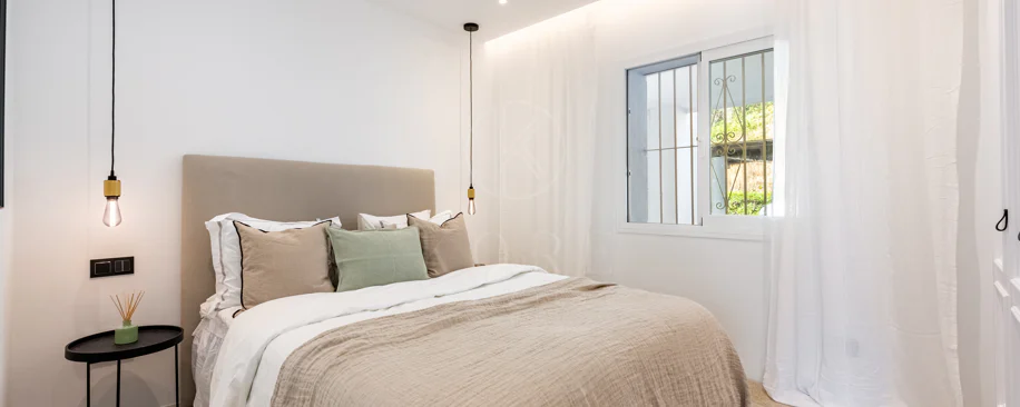 Renovated 3-Bedroom Apartment in La Quinta, Benahavís with Panoramic Views
