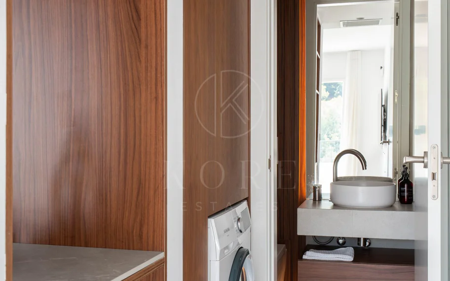 Exclusivo apartamento de 2 dormitorios con vistas panorámicas en Los Arcos (La Quinta), Benahavís