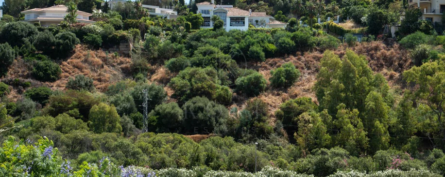 Exclusivo apartamento de 2 dormitorios con vistas panorámicas en Los Arcos (La Quinta), Benahavís