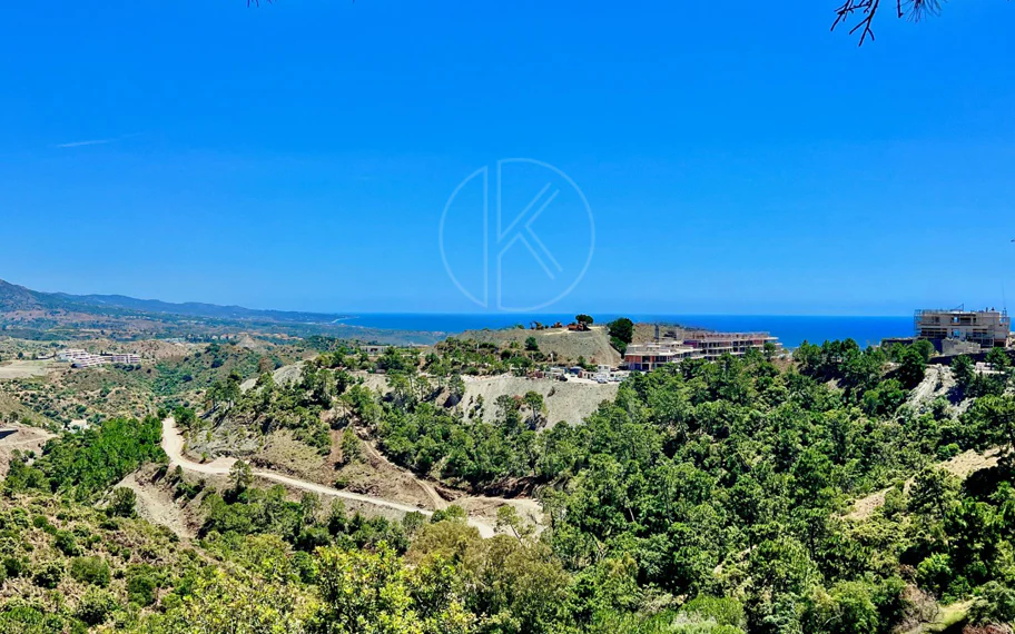 Parcela con Proyecto Aprobado para Villa de Lujo en El Madroñal