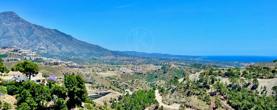 Parcela con Proyecto Aprobado para Villa de Lujo en El Madroñal