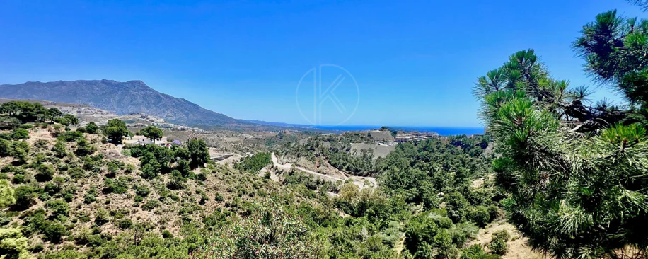 Parcela con Proyecto Aprobado para Villa de Lujo en El Madroñal
