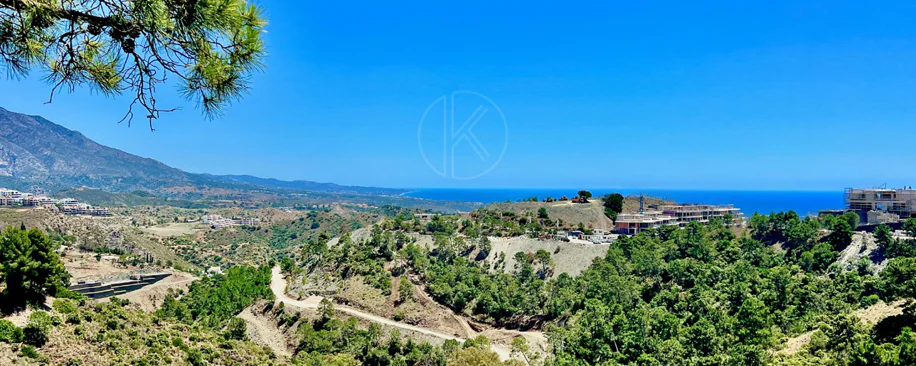 Parcela con Proyecto Aprobado para Villa de Lujo en El Madroñal