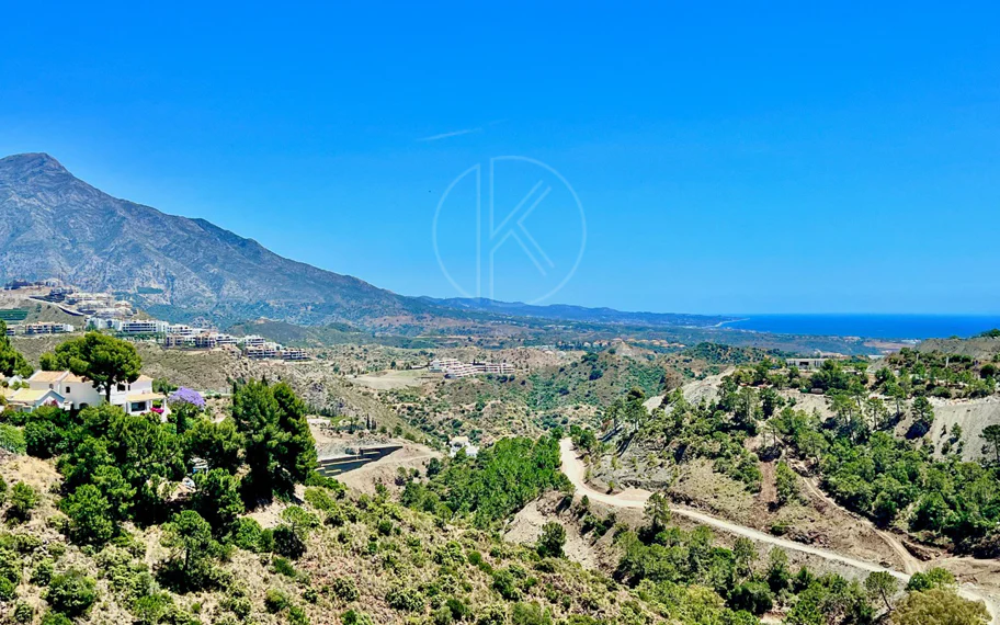 Parcela con Proyecto Aprobado para Villa de Lujo en El Madroñal