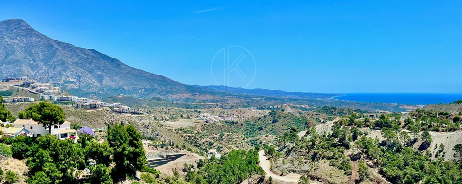Parcela con Proyecto Aprobado para Villa de Lujo en El Madroñal