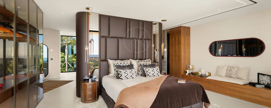 Vilă de lux contemporană cu vedere la terenul de golf și Marea Mediterană în La Reserva de Sotogrande