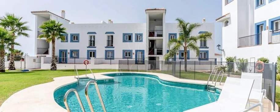 Contemporary Mediterranean Living in an Exclusive Resort-Style Community