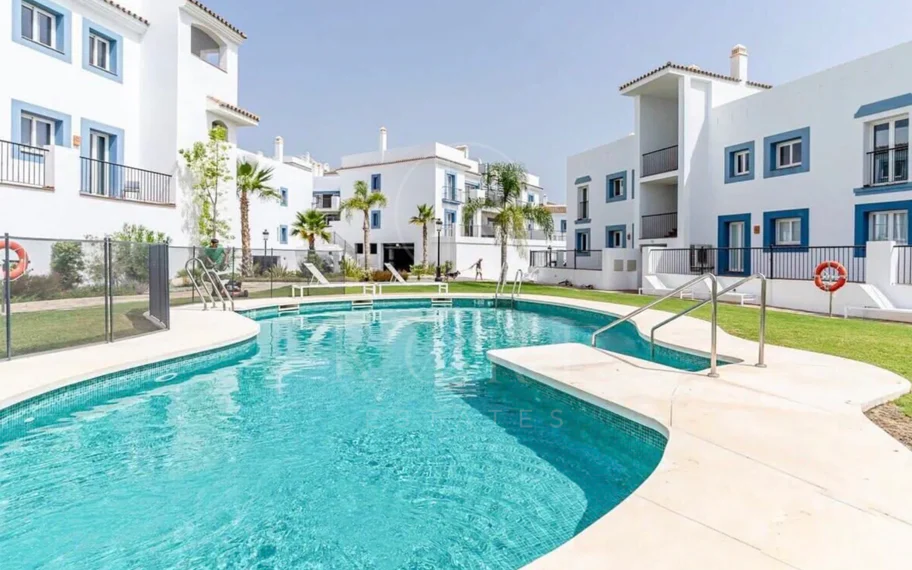 Contemporáneo Mediterráneo Viviendo en una comunidad exclusiva Resort-Style