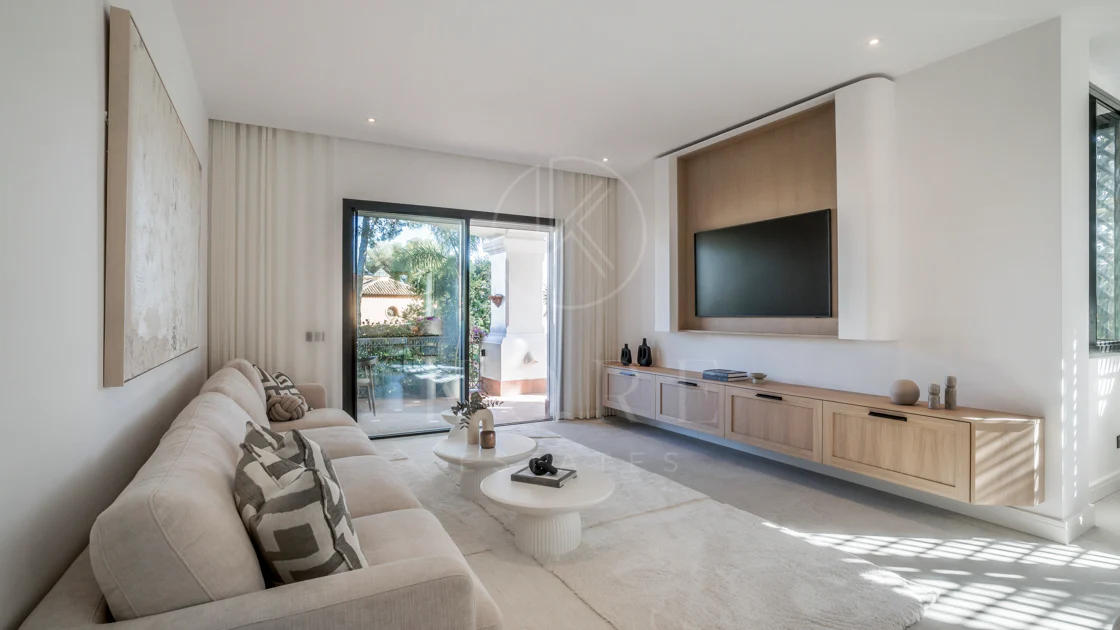 Refined Apartment Offering Exceptional Privacy in One of Marbella’s Most Exclusive Enclaves