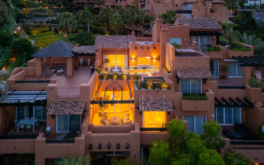 Atico Duplex en venta en Alminar de Marbella, Nueva Andalucia