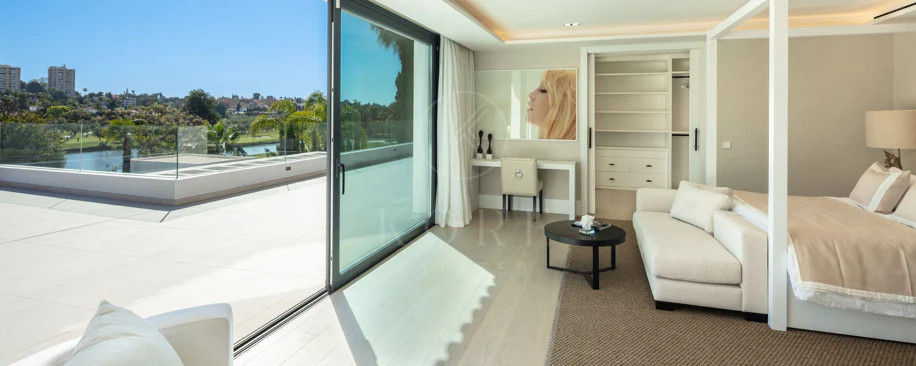 Luxury Frontline Golf Villa with La Concha Views in Las Brisas