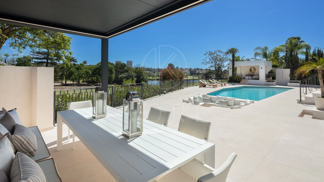 Luxury Frontline Golf Villa with La Concha Views in Las Brisas