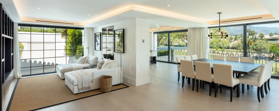 Luxury Frontline Golf Villa with La Concha Views in Las Brisas