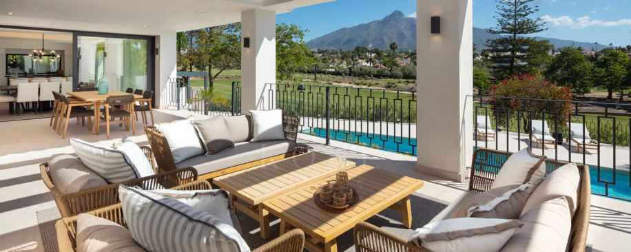 Luxury Frontline Golf Villa with La Concha Views in Las Brisas
