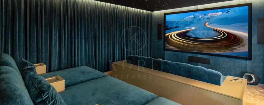 Luxury Mansion with Panoramic Sea, Gibraltar and Africa Views