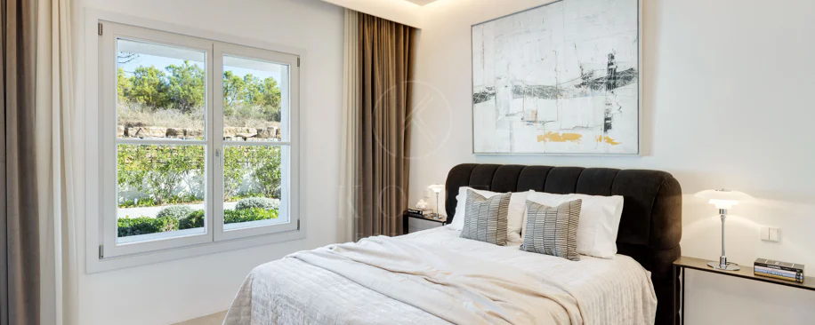 Luxury Mansion with Panoramic Sea, Gibraltar and Africa Views