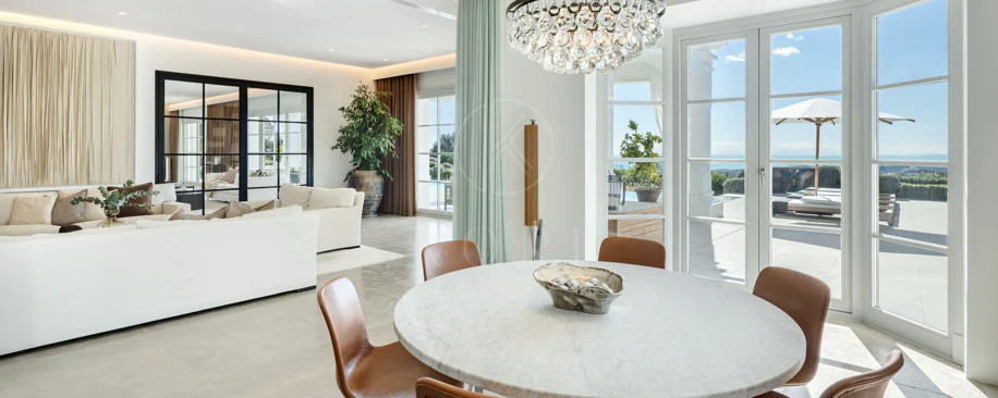 Luxury Mansion with Panoramic Sea, Gibraltar and Africa Views