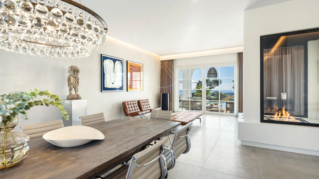 Luxury Mansion with Panoramic Sea, Gibraltar and Africa Views