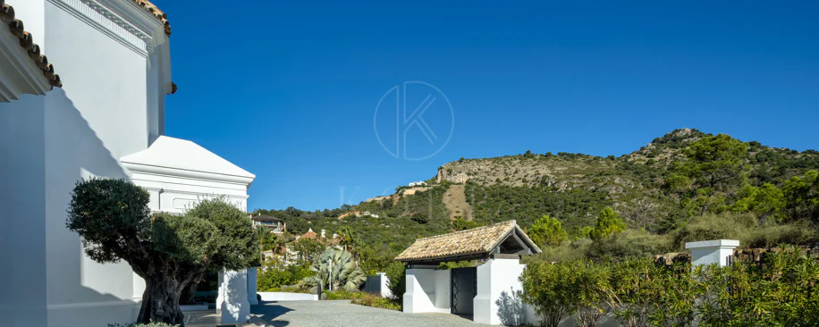Luxury Mansion with Panoramic Sea, Gibraltar and Africa Views