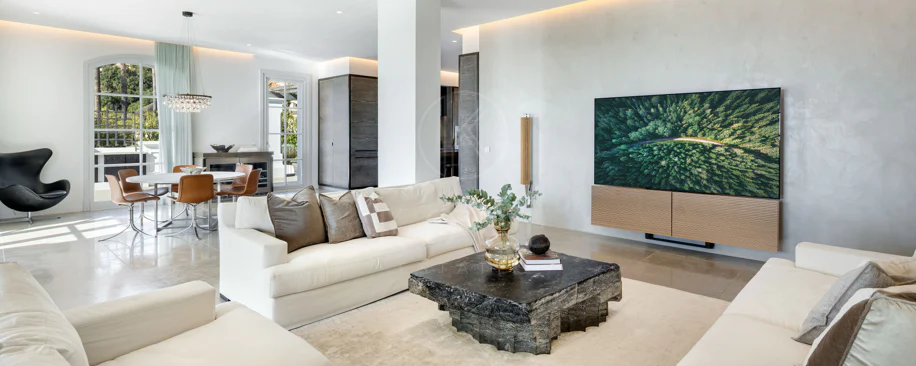 Luxury Mansion with Panoramic Sea, Gibraltar and Africa Views