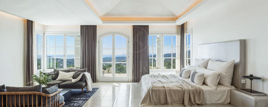 Luxury Mansion with Panoramic Sea, Gibraltar and Africa Views