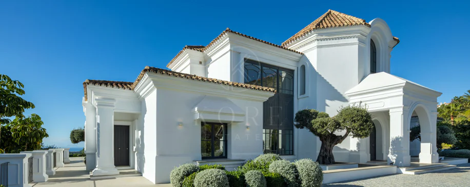 Luxury Mansion with Panoramic Sea, Gibraltar and Africa Views