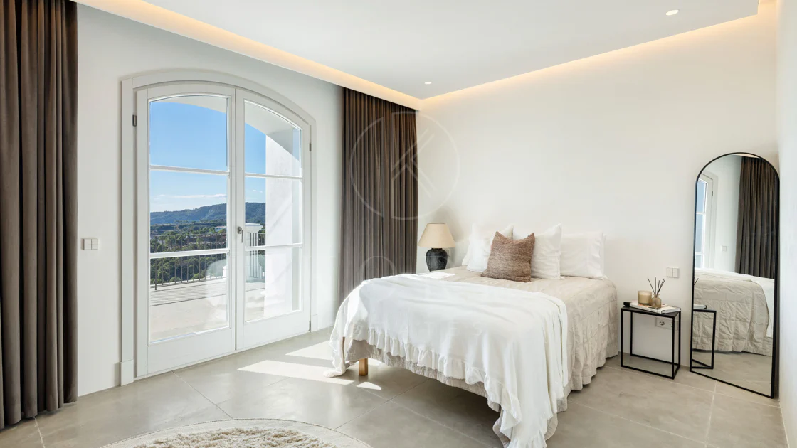 Luxury Mansion with Panoramic Sea, Gibraltar and Africa Views