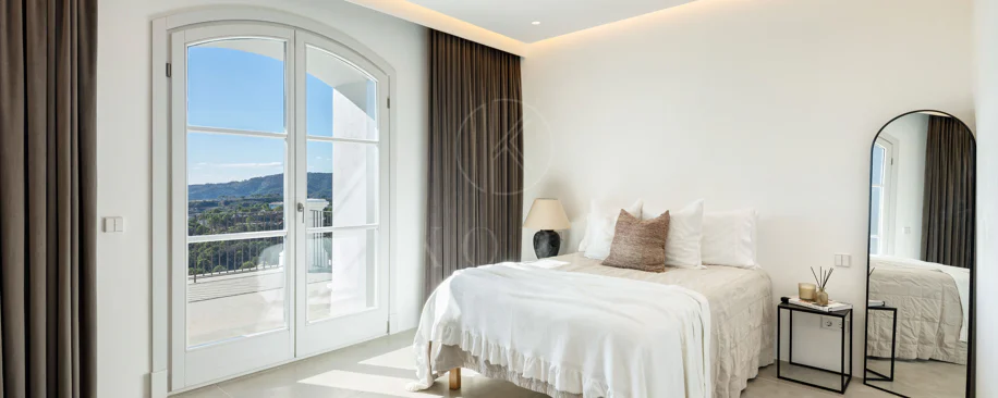 Luxury Mansion with Panoramic Sea, Gibraltar and Africa Views