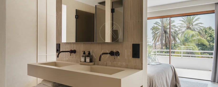 Fully Renovated Garden Duplex Beside Los Naranjos Golf in Nueva Andalucía