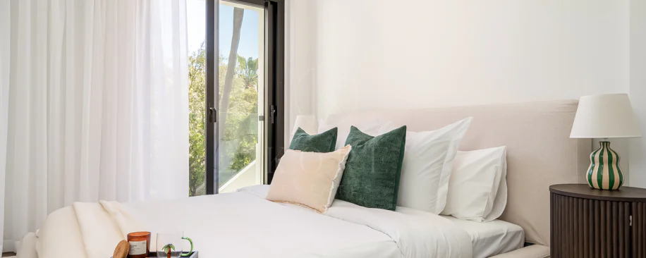 Contemporary Andalusian-Style Villa in Los Naranjos Hill Club