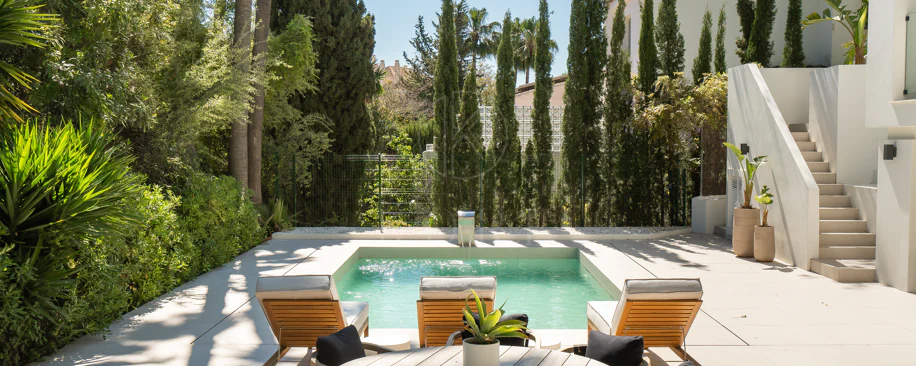 Contemporary Andalusian-Style Villa in Los Naranjos Hill Club