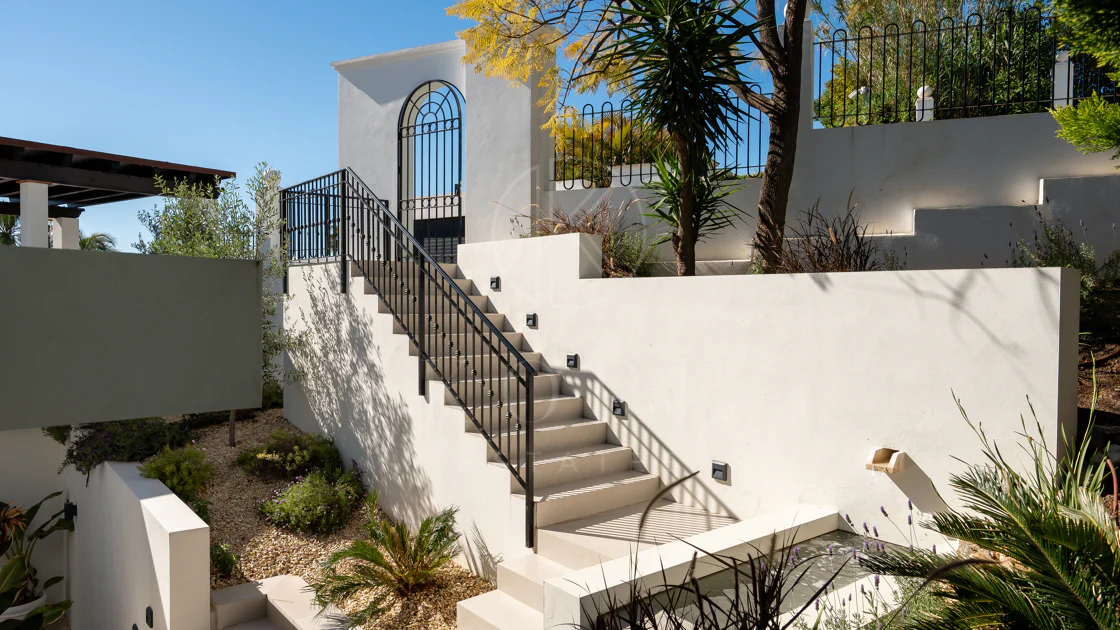 Contemporary Andalusian-Style Villa in Los Naranjos Hill Club