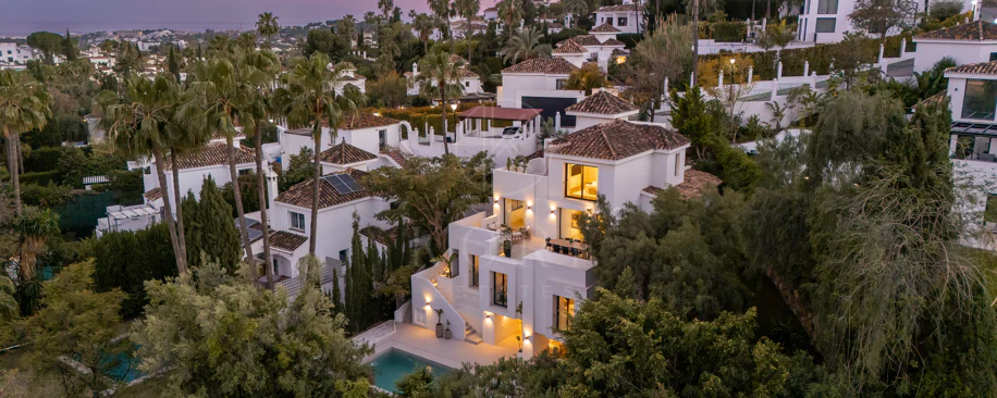 Contemporary Andalusian-Style Villa in Los Naranjos Hill Club