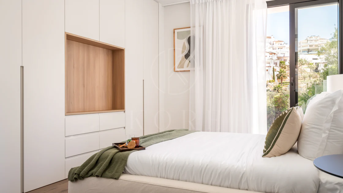 Contemporary Andalusian-Style Villa in Los Naranjos Hill Club