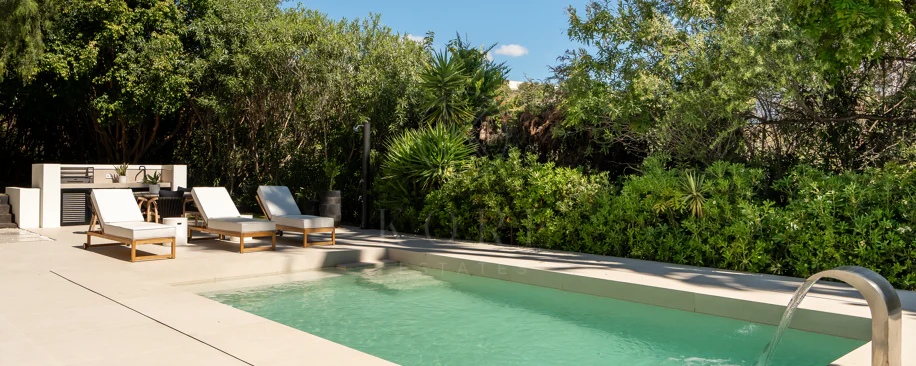 Contemporary Andalusian-Style Villa in Los Naranjos Hill Club