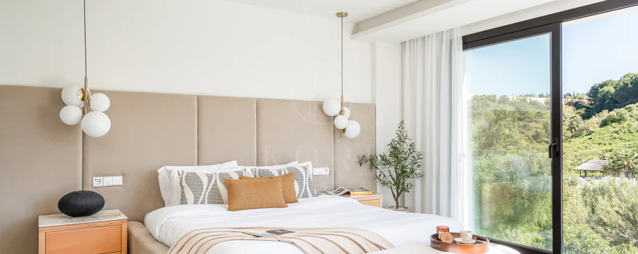 Contemporary Andalusian-Style Villa in Los Naranjos Hill Club