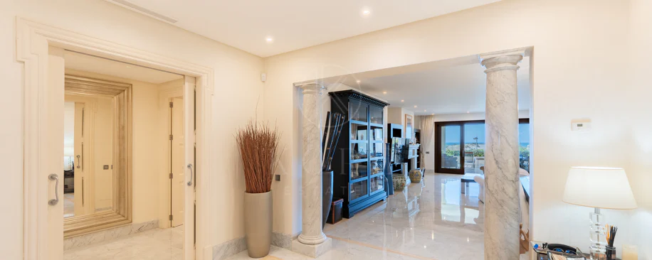 Excepcional apartamento en Los Monteros Playa en primera línea de playa
