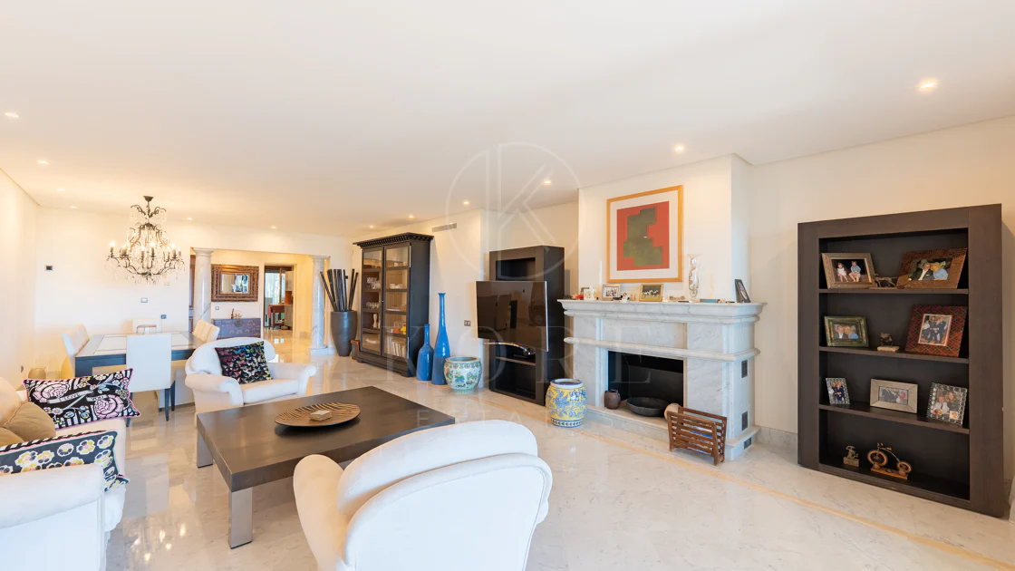 Excepcional apartamento en Los Monteros Playa en primera línea de playa