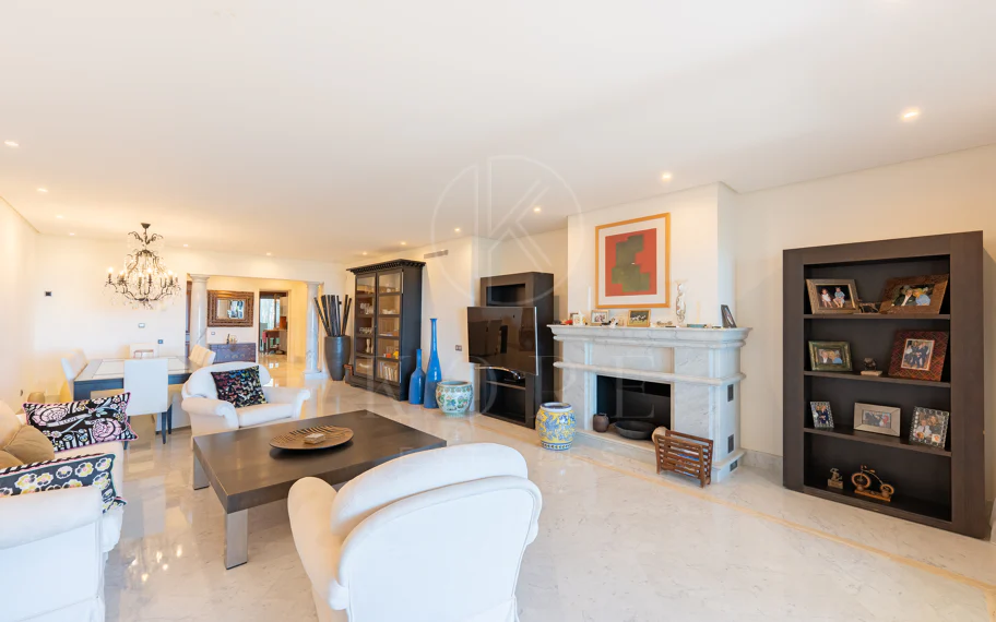 Excepcional apartamento en Los Monteros Playa en primera línea de playa