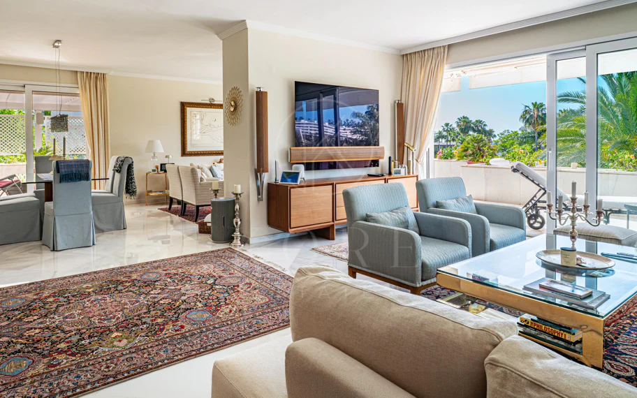 Ático Dúplex en Los Granados Golf, Nueva Andalucía
