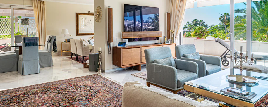 Penthouse duplex Los Granados Golf, Nueva Andalucía
