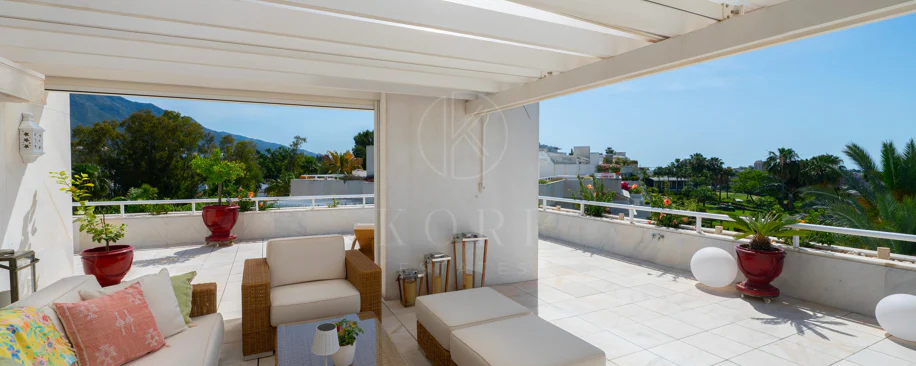 Penthouse duplex Los Granados Golf, Nueva Andalucía