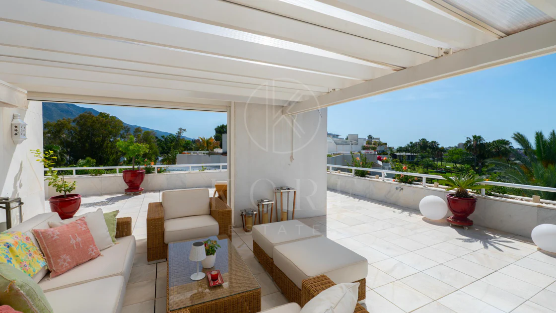 Penthouse duplex Los Granados Golf, Nueva Andalucía