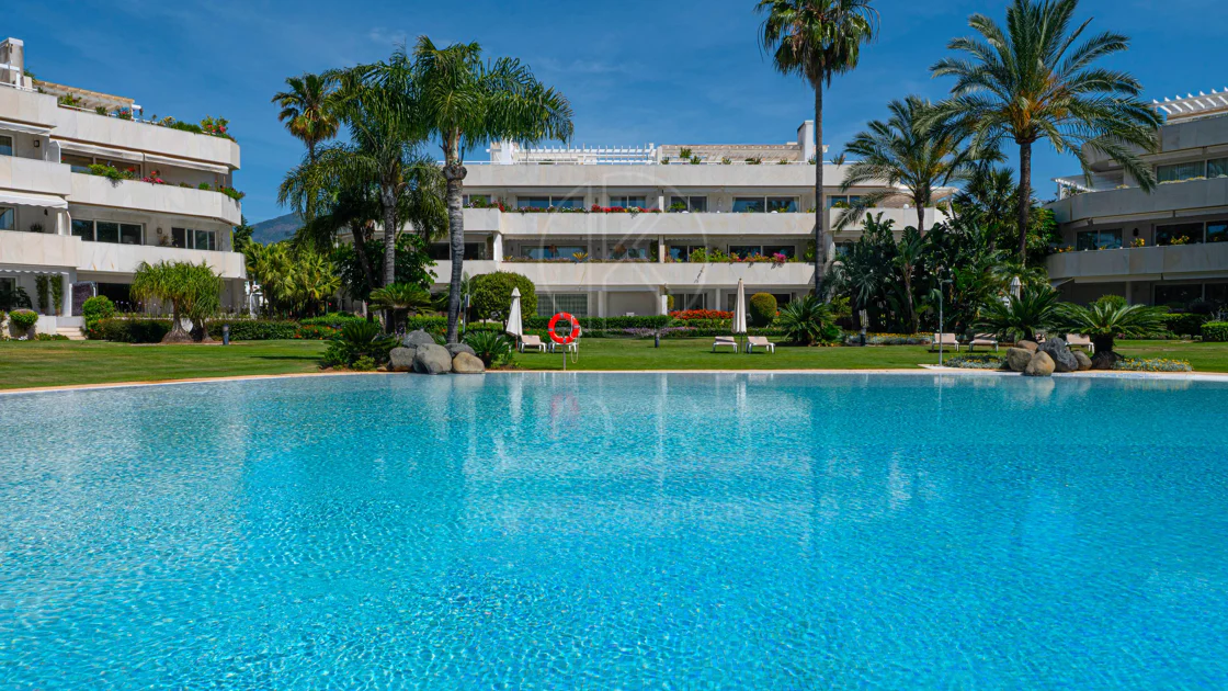 Penthouse duplex Los Granados Golf, Nueva Andalucía